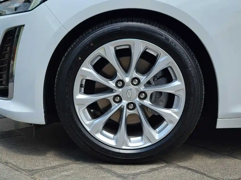 Cadillac CT5 2022 28T Luxury