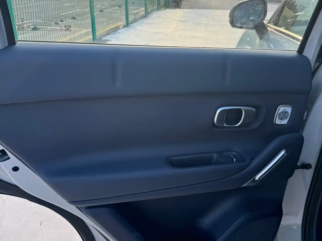 Leapmotor Leapmotor A10 — миниатюра 7