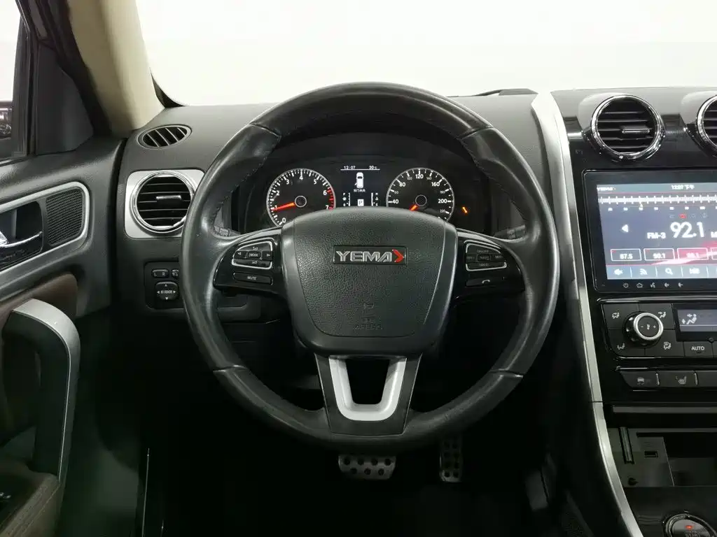 Yema Mustang T70 — миниатюра 11