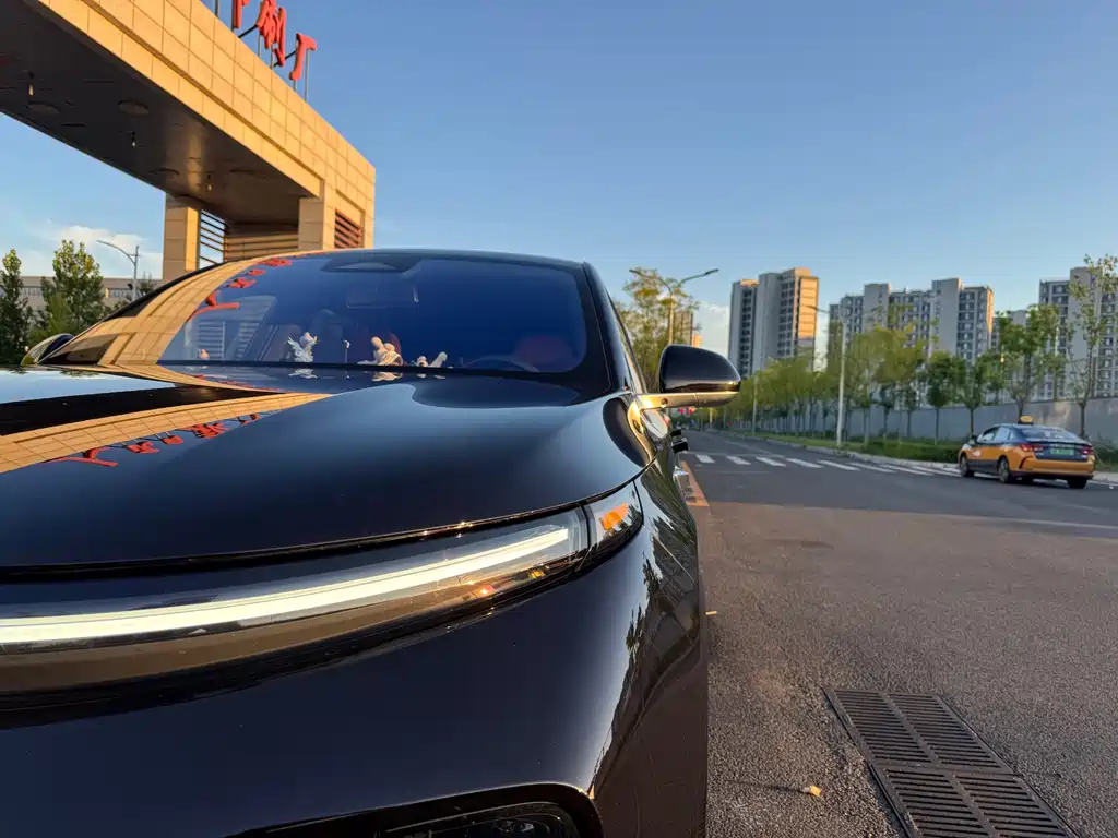 Li Auto Li L7 — миниатюра 4