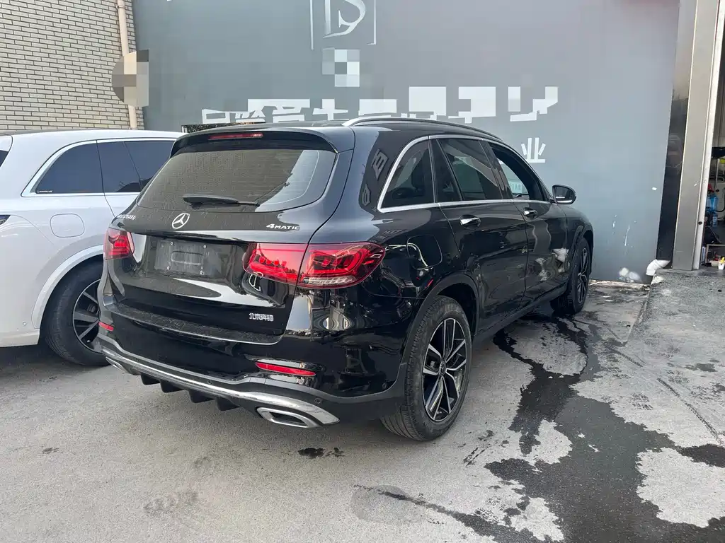 Mercedes-Benz GLC — миниатюра 9