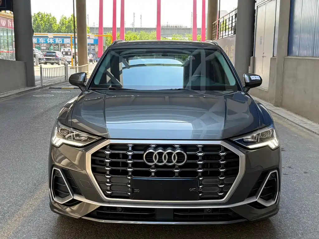 Audi Q3 — миниатюра 2