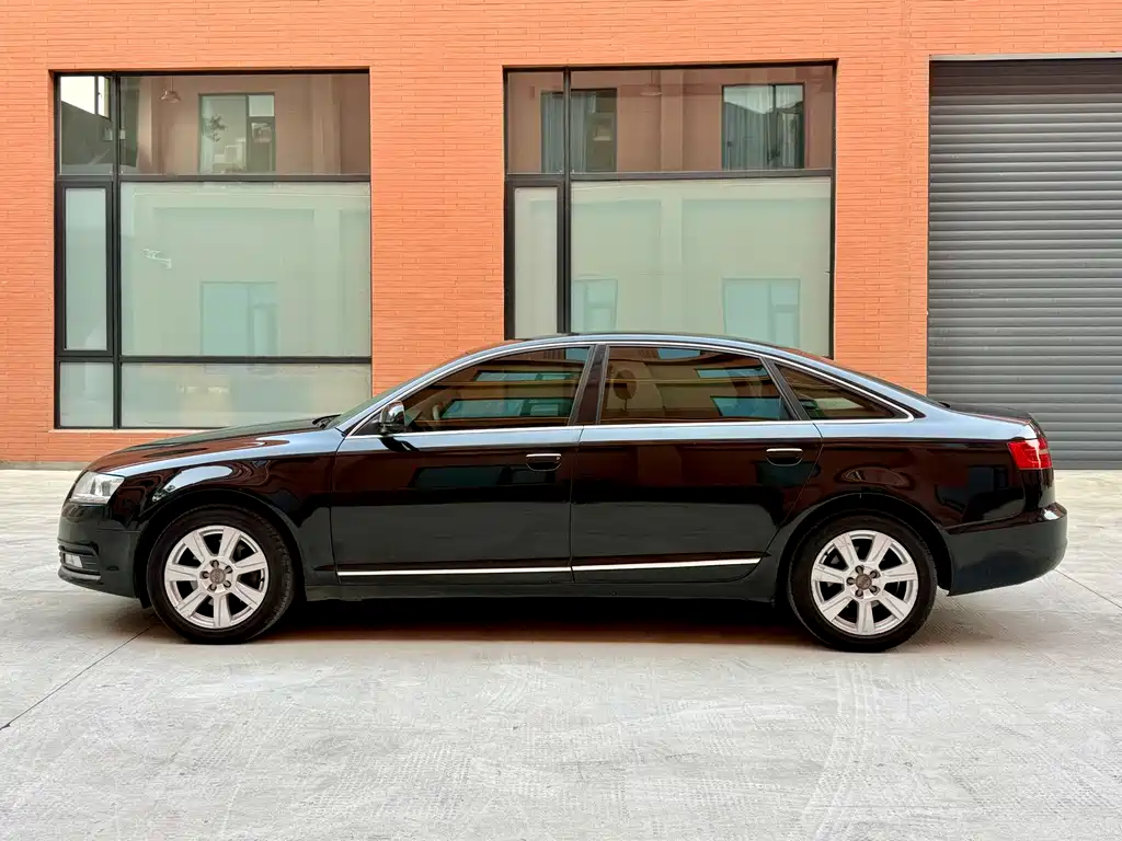 Audi A6L 2011 2.8 FSI Comfort