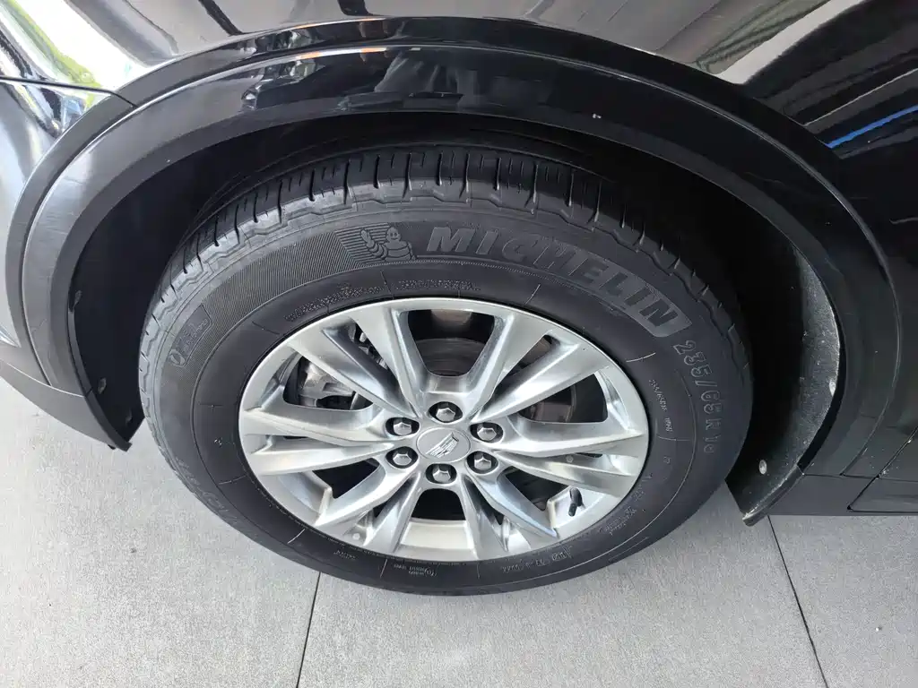 Cadillac XT5 2022 2.0T Luxury