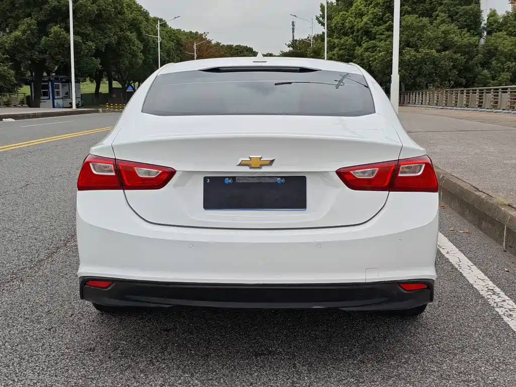 Chevrolet Malibu XL — миниатюра 7