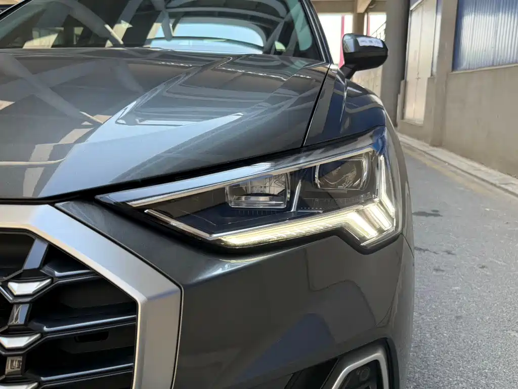 Audi Q3 — миниатюра 25