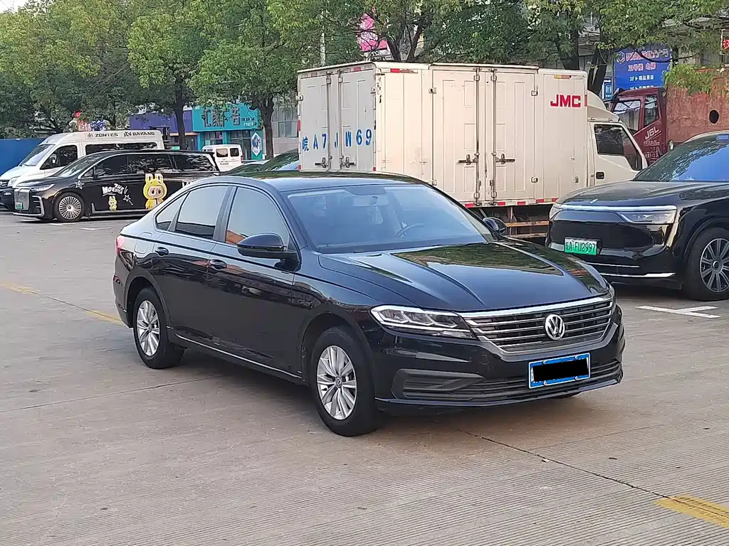 Volkswagen Lavida — миниатюра 3