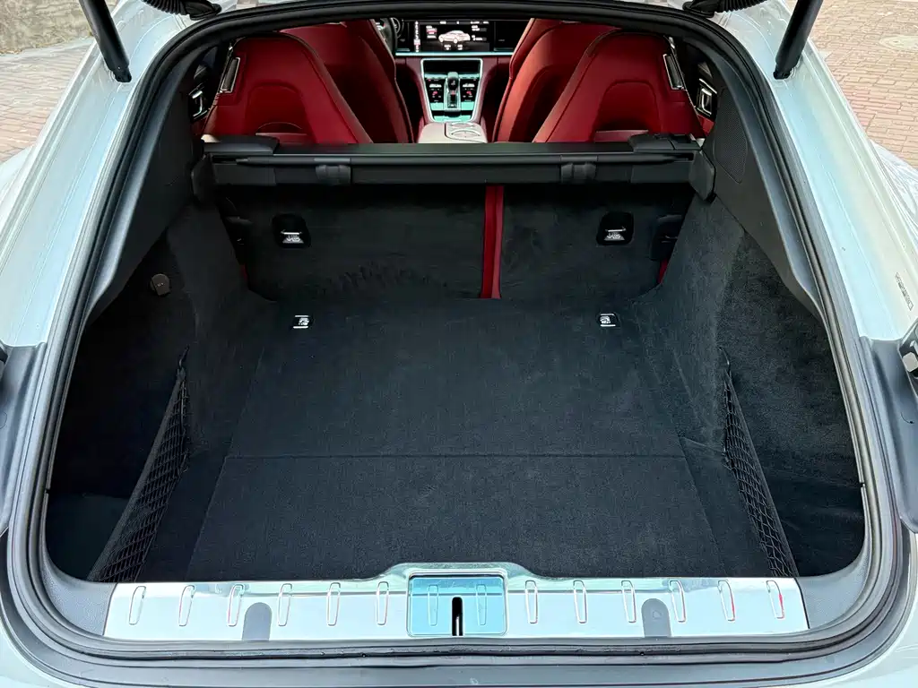 Porsche Panamera — миниатюра 29