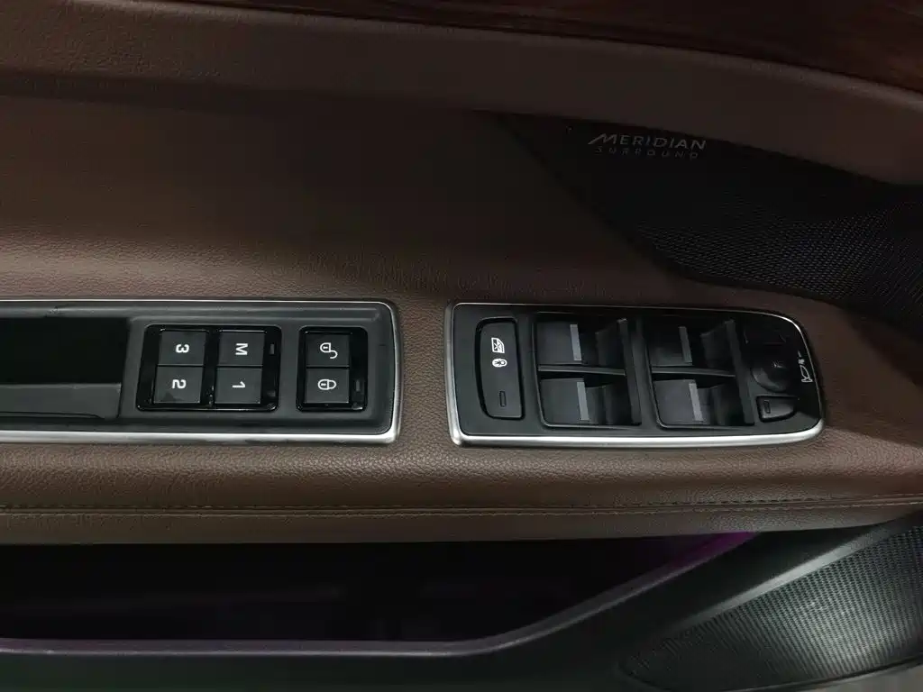 Jaguar XFL 2019 XFL 2.0T 250PS Luxury