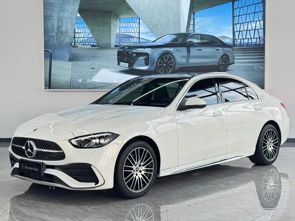 Mercedes-Benz C-Class 2024