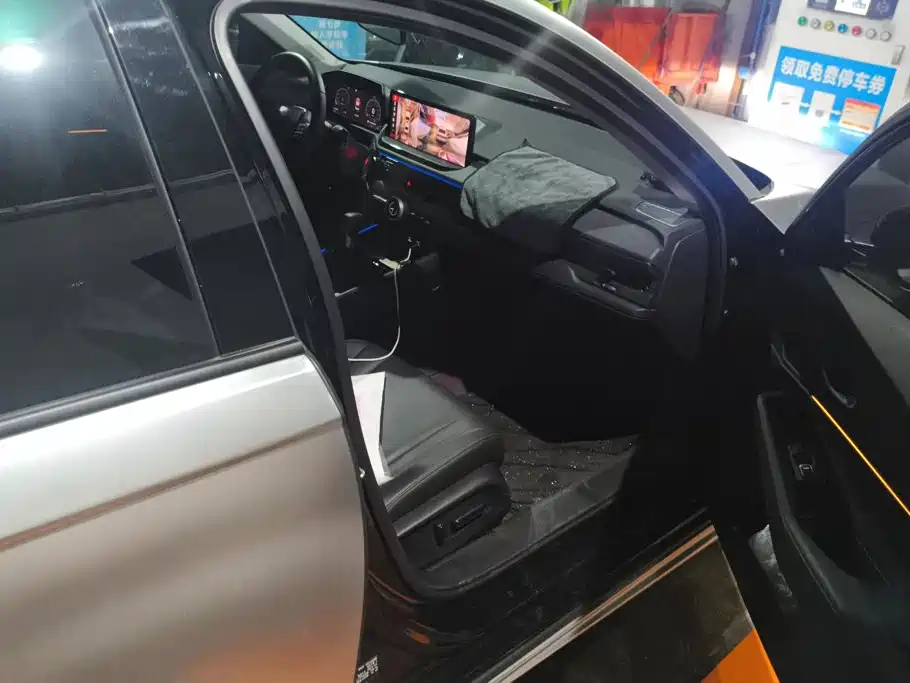 Honda Accord — миниатюра 8