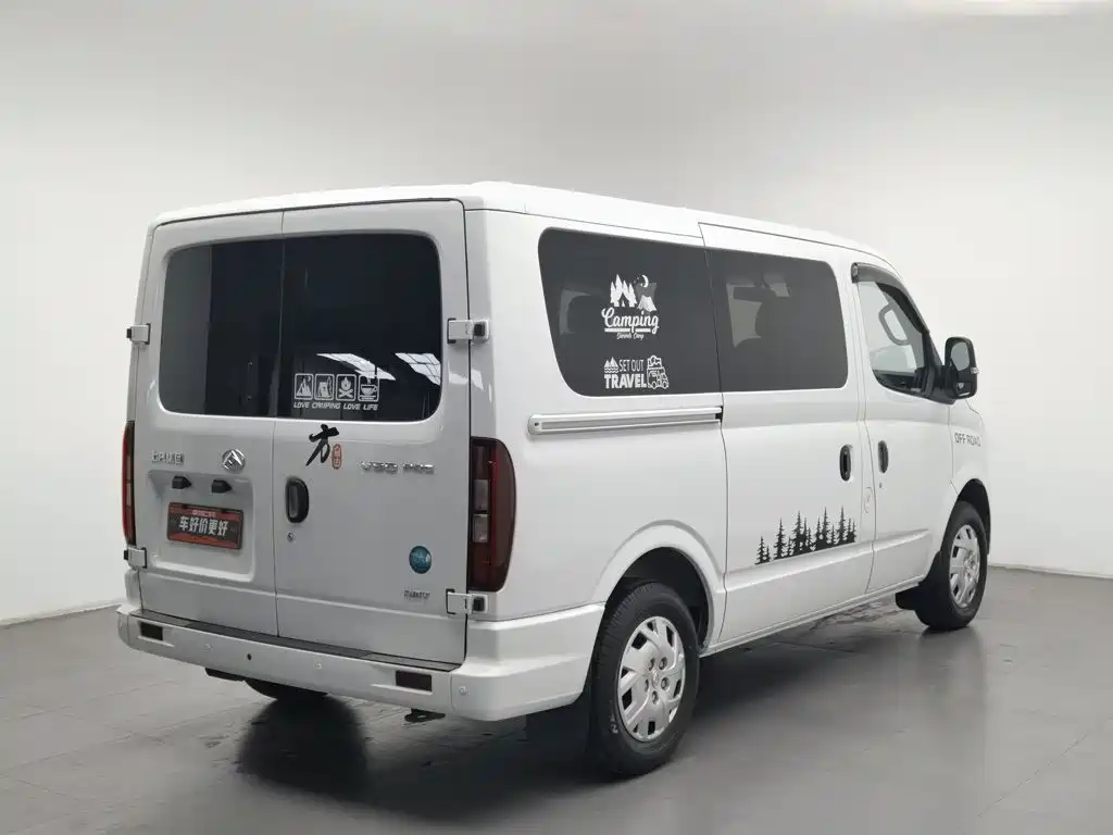 MAXUS V80 — миниатюра 2