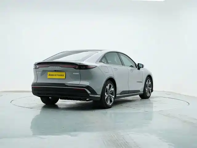 Mazda EZ-6 — миниатюра 5