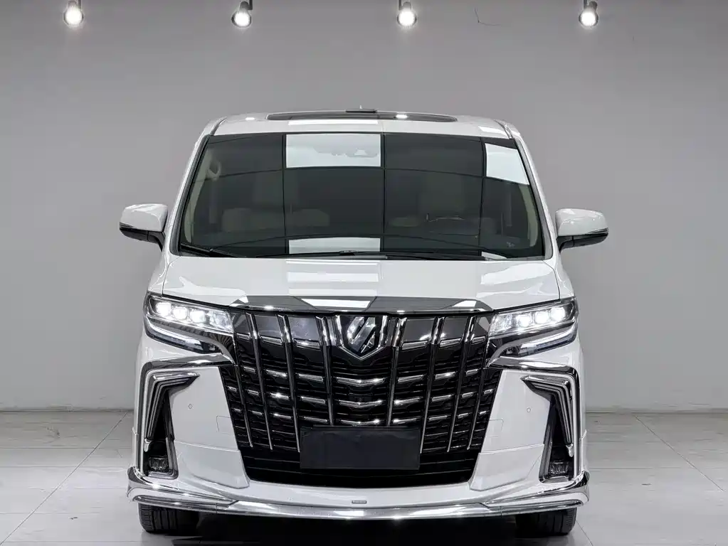 Toyota Vellfire 2021