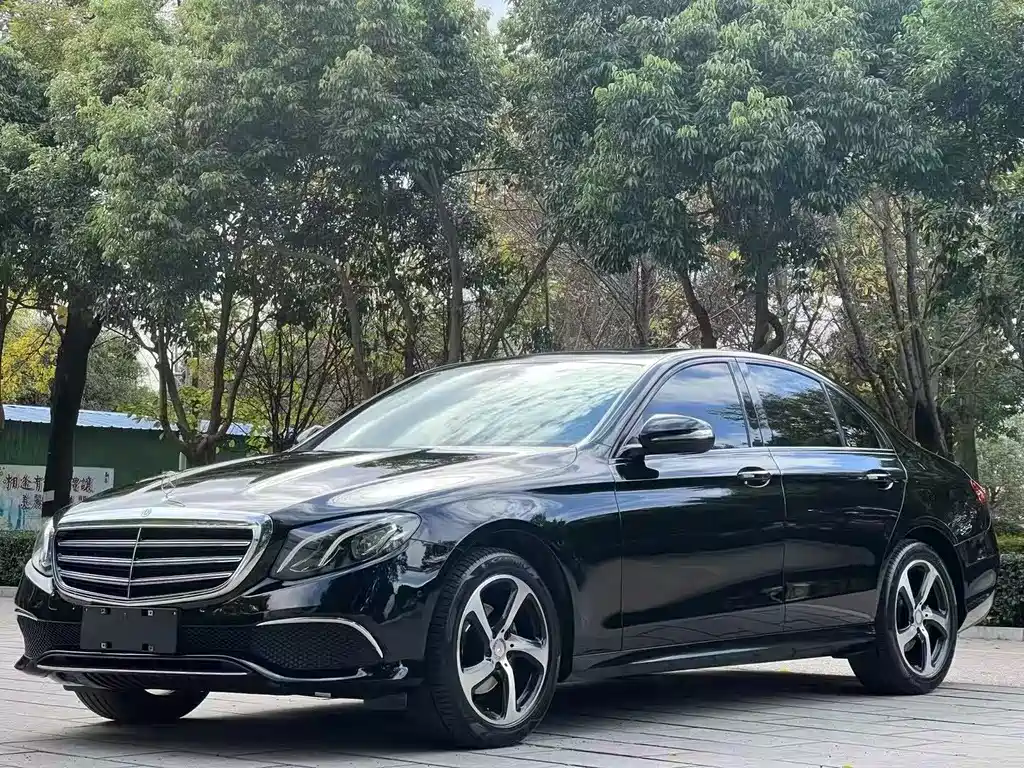 Mercedes-Benz E-Class 2017