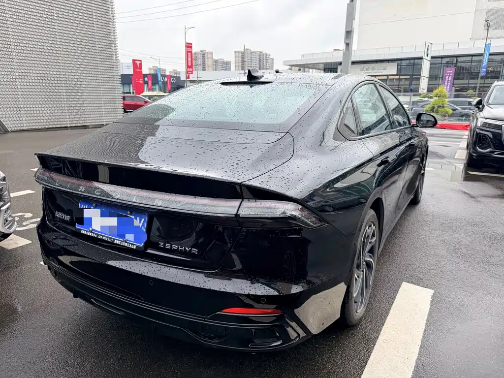 Lincoln Z — миниатюра 4
