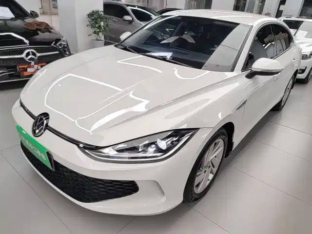 Volkswagen Lamando