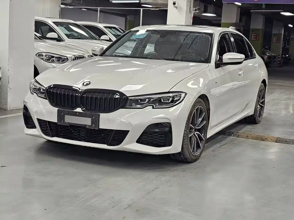 BMW 3 Series 2021