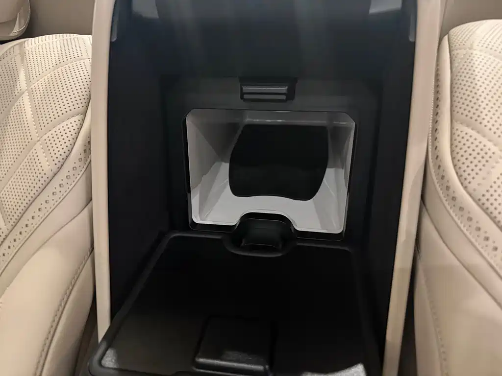 MERCEDES-BENZ MAYBACH S CLASS