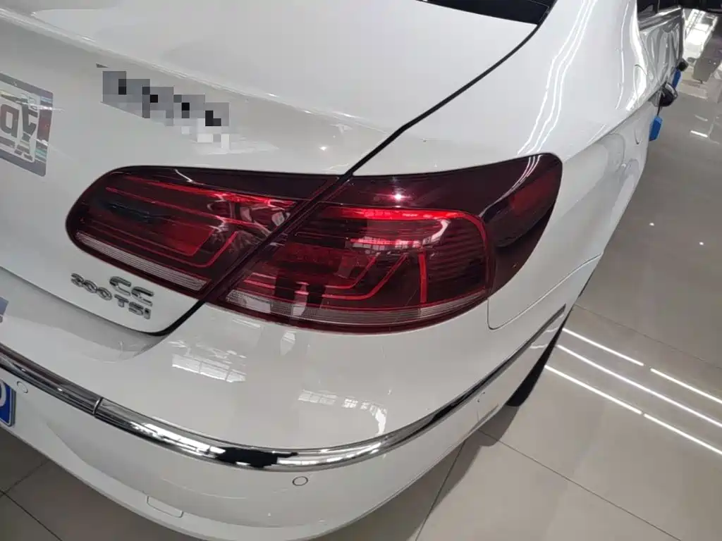 Volkswagen FAW - Passat CC CC 2016 1.8TSI Luxury