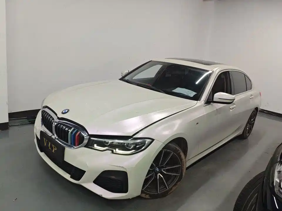 BMW 3 Series 2021