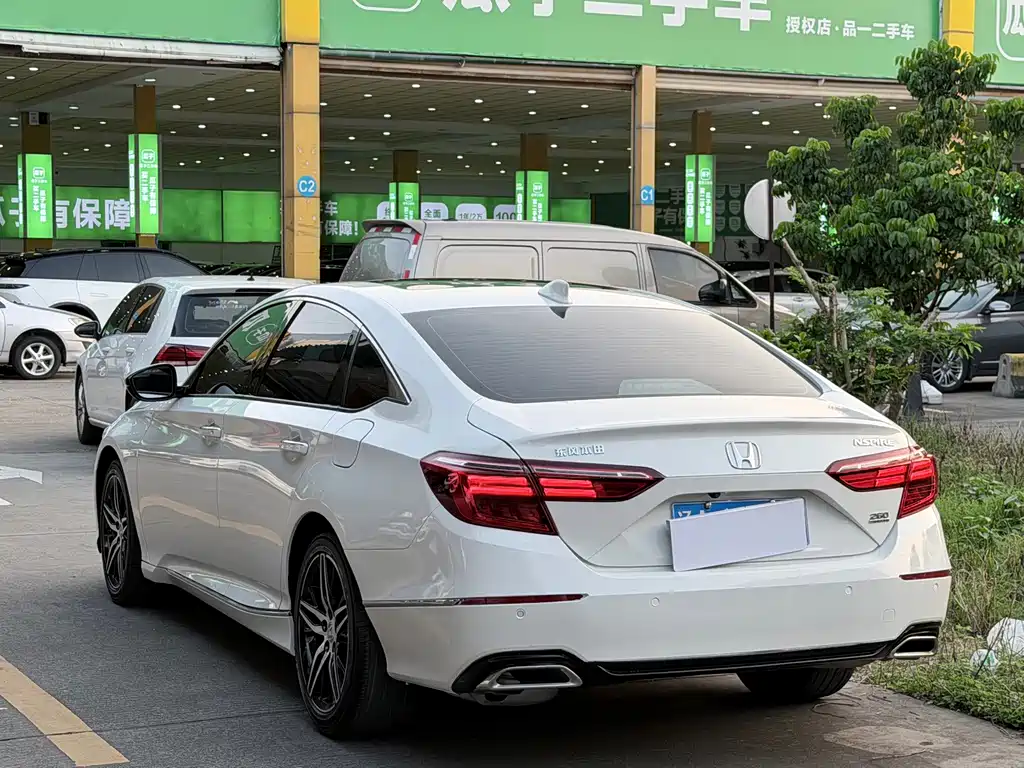 Honda Inspire — миниатюра 14