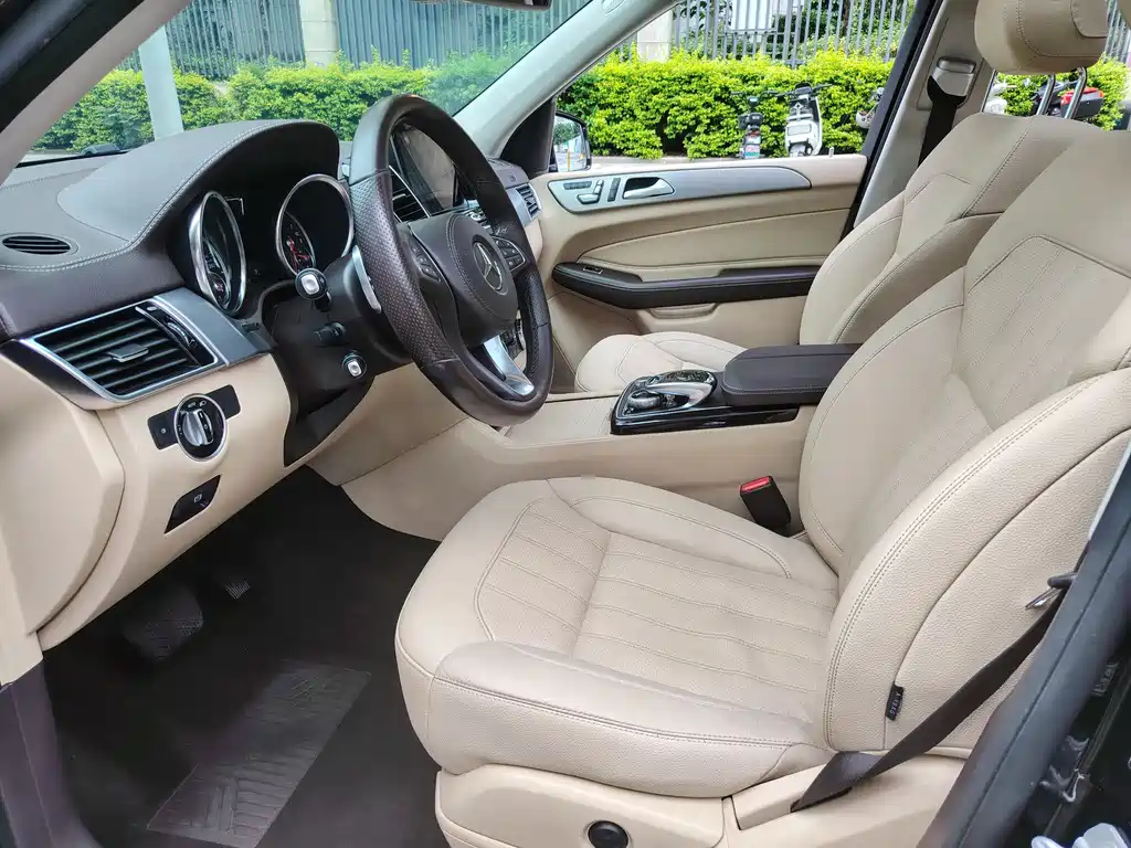 Mercedes-Benz GLS 2016 GLS 400 4MATIC