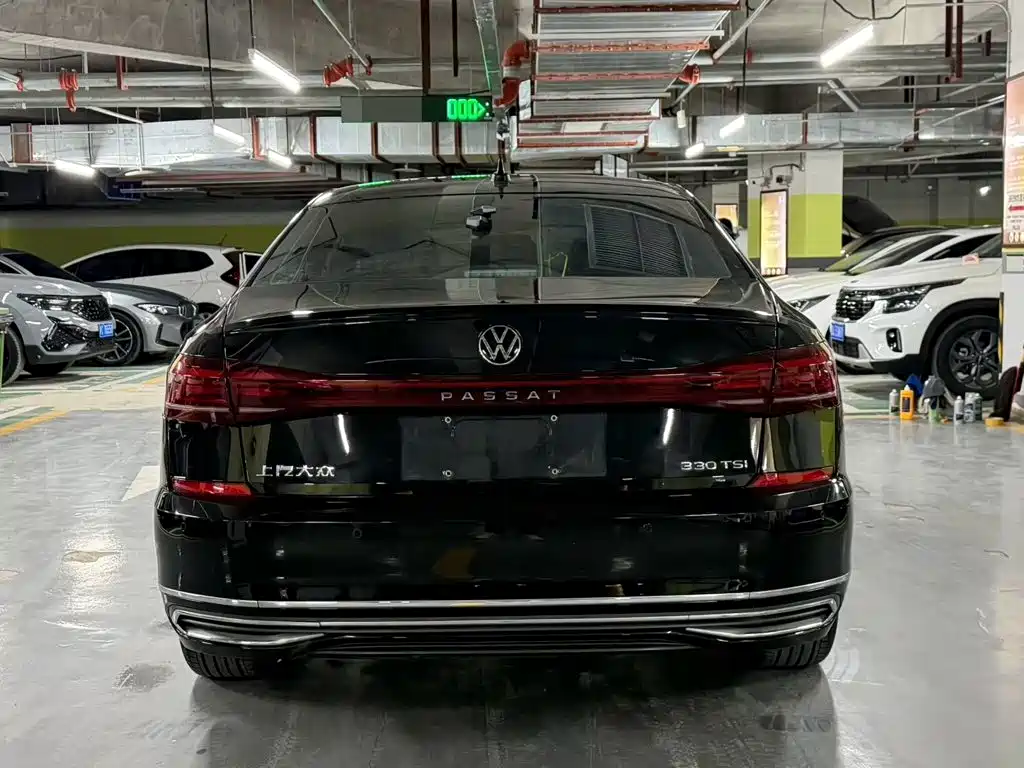 Volkswagen Passat — миниатюра 4