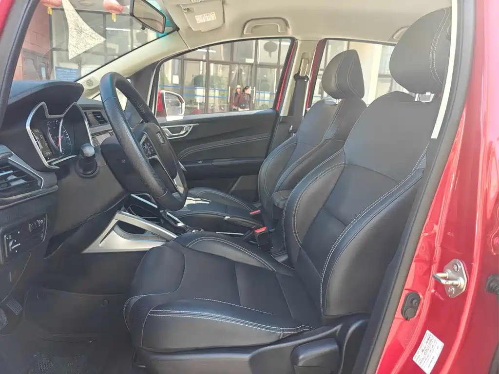 Geely Vision X3 — миниатюра 5
