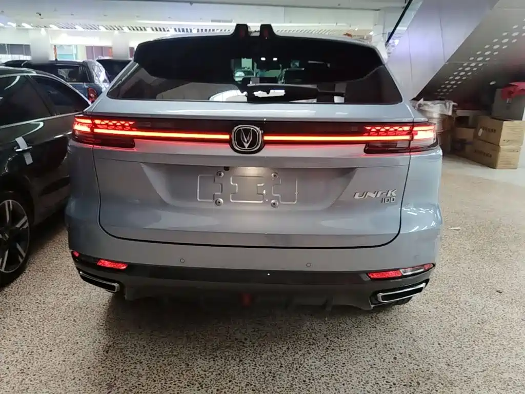 Changan UNI-K iDD — миниатюра 6