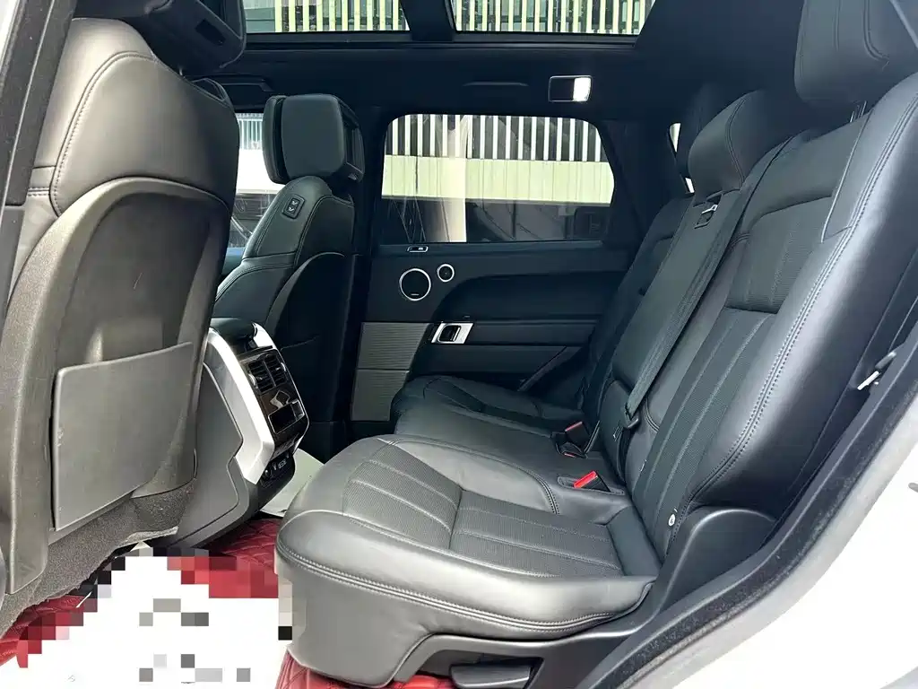 Land Rover Range Rover Sport PHEV P400e, фото 5
