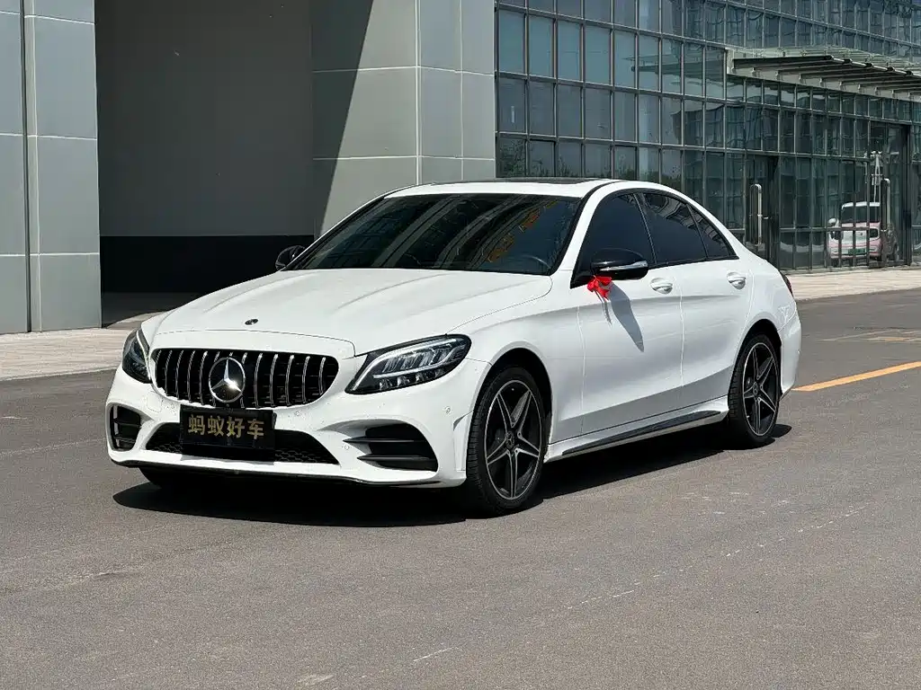 Mercedes-Benz C-Class 2020