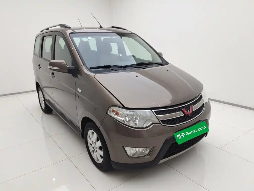 Wuling Hongguang — миниатюра 3