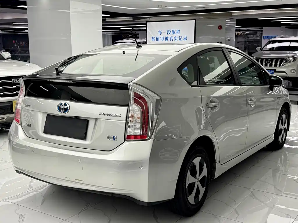 Toyota Prius 2012 1.8L Luxury