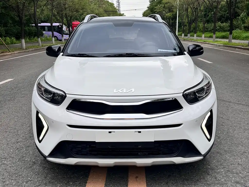 Kia KX1 2021 1.4L CVT