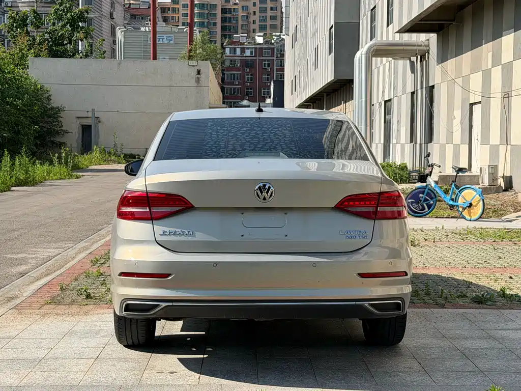 Volkswagen Lavida 2019 280TSI DSG Comfort VI