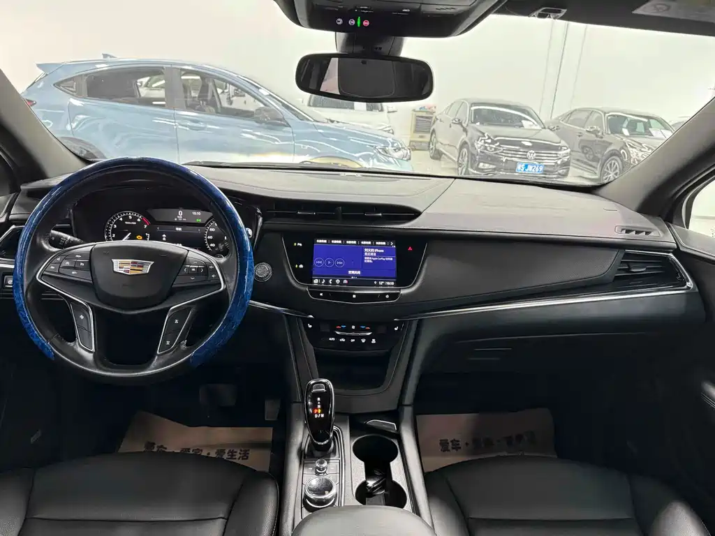 Cadillac XT5 2021 2.0T Luxury