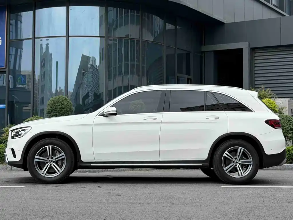 Mercedes-Benz GLC 2021 GLC 260 L 4MATIC