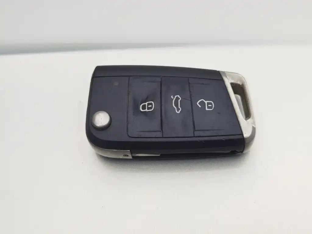 Volkswagen Tiguan L — миниатюра 19