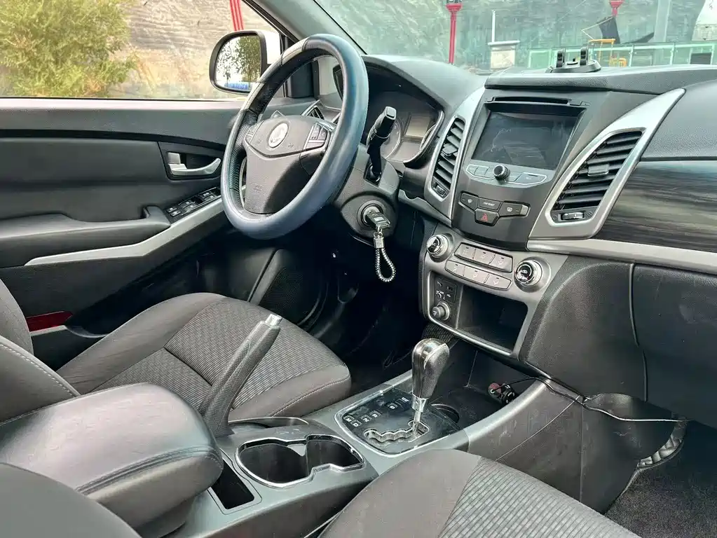 SsangYong Korando — миниатюра 13