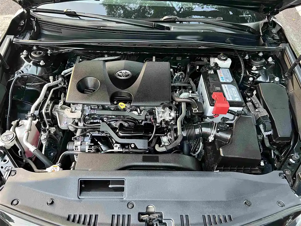 Toyota Camry — миниатюра 22