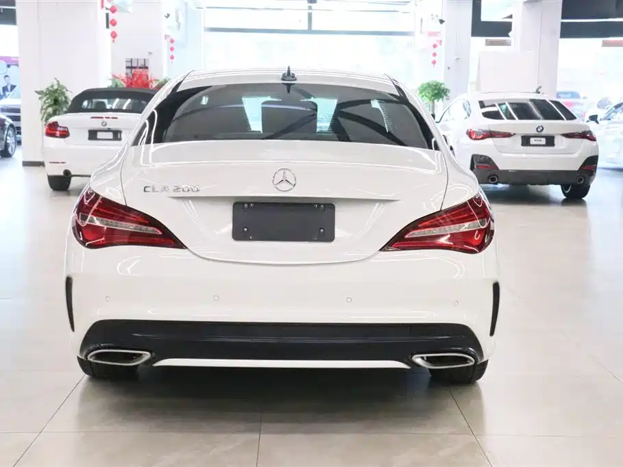 Mercedes-Benz CLA 2017 CLA 200 Fashion