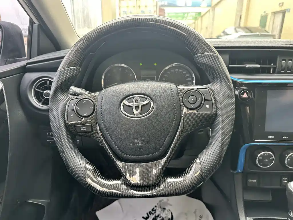 Toyota Corolla Levin 2018 185T CVT Luxury VI