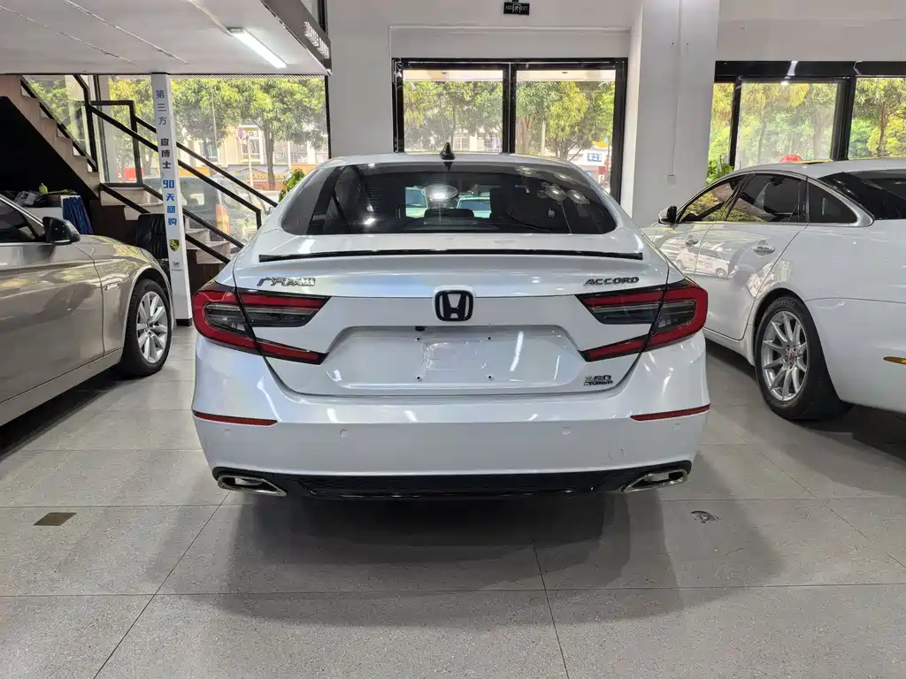 Honda Accord 2022 260TURBO Luxury