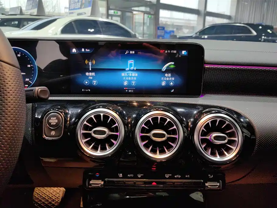 MERCEDES-BENZ A CLASS