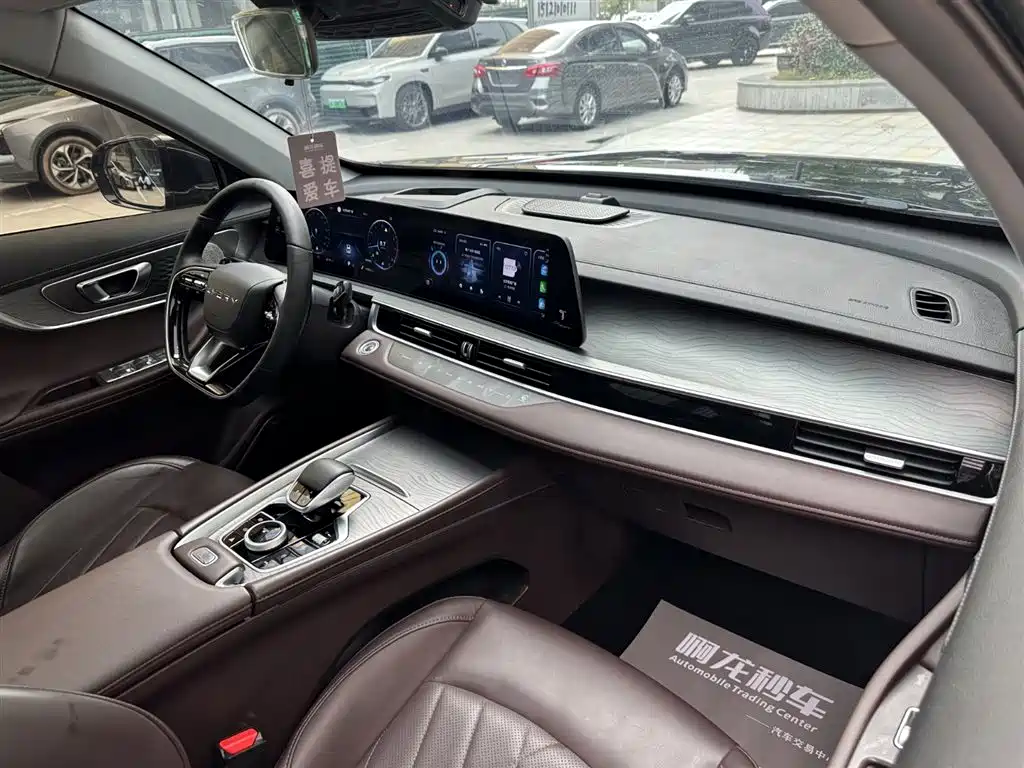 Chery 8 PRO 2022 290T 7 мест