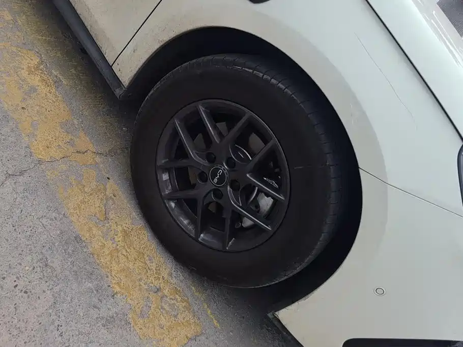 BYD Seal 06 06 2025 DM-i Smart Drive 80KM Luxury