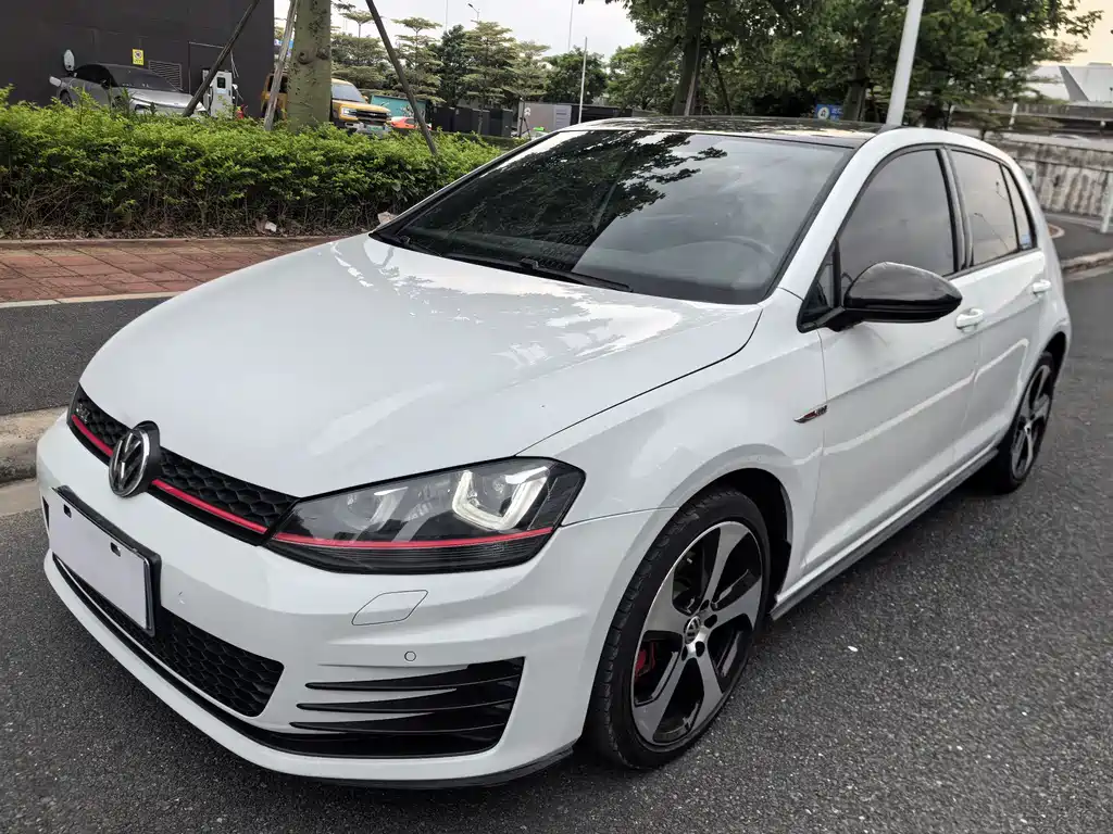 Volkswagen Golf GTI 2017