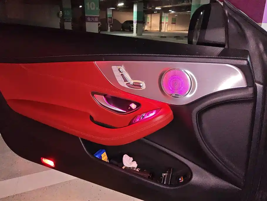 MERCEDES-BENZ C CLASS