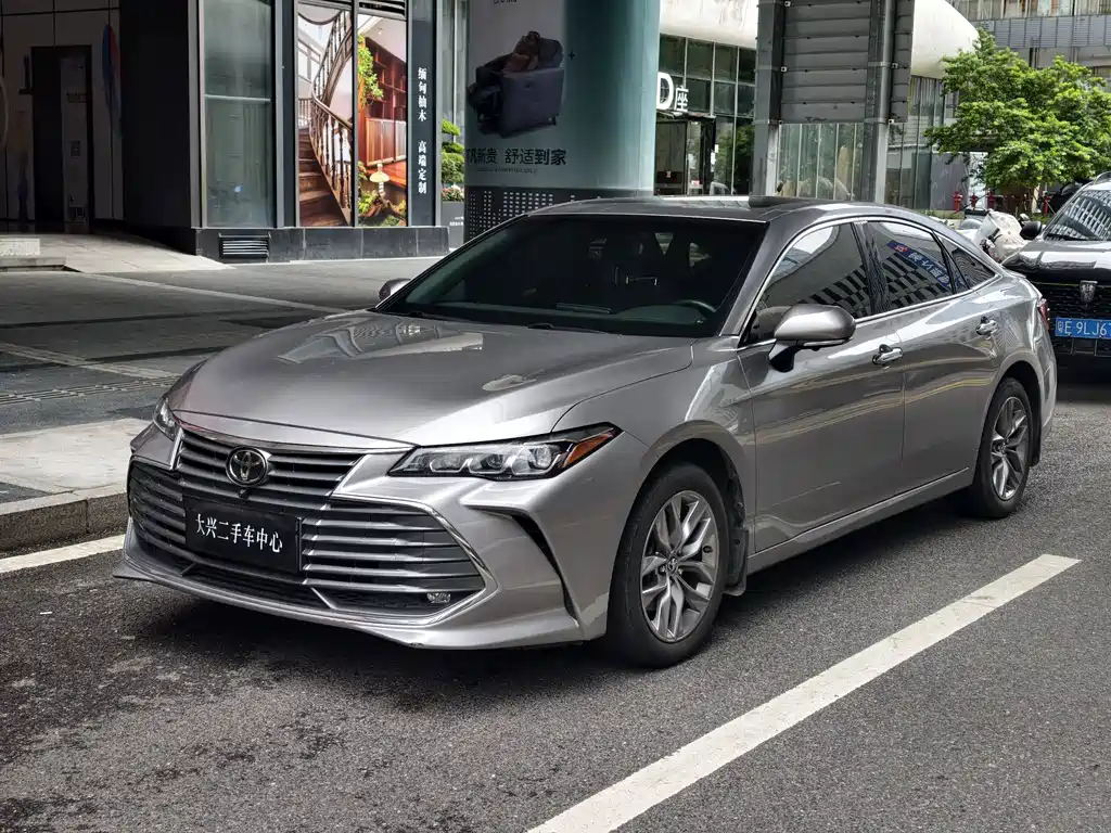 Toyota Avalon 2020